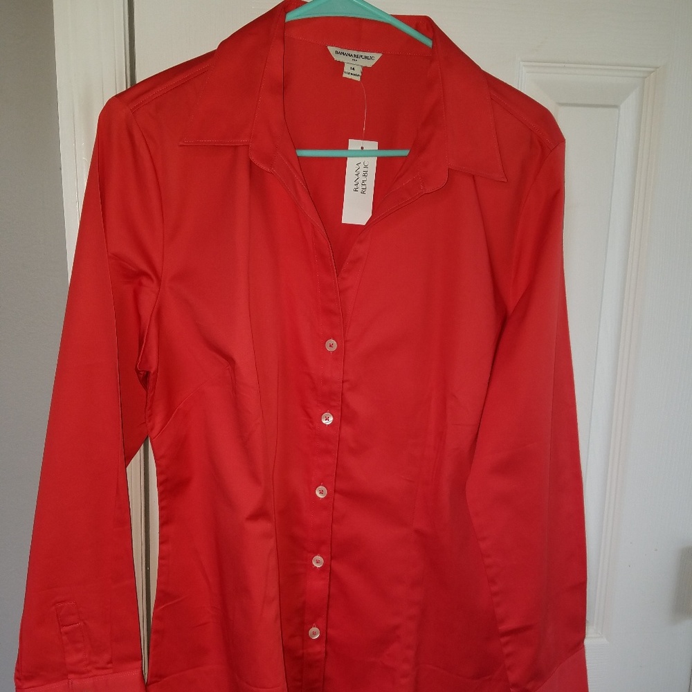 NWT Banana Republic Long Sleeve button down shirt